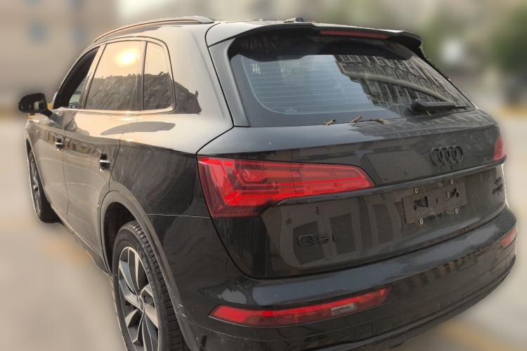 Used Audi Q5L 2023 40T Luxury Dynamic Model Rear Left 45 Deg