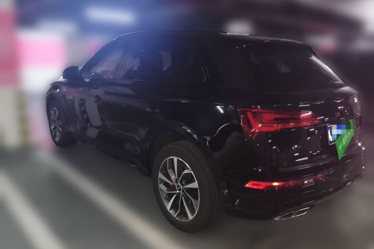 Used Audi Q5L 2023 40T Luxury Dynamic Model Rear Left 45 Deg