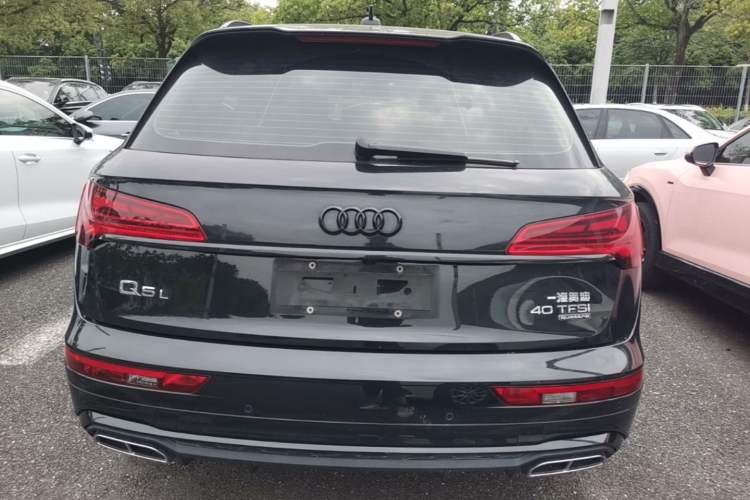 Used Audi Q5L 2023 40T Luxury Dynamic Model Rear