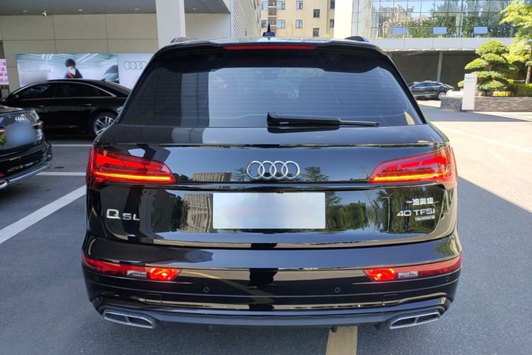 Used Audi Q5L 2023 40T Luxury Dynamic Model Rear