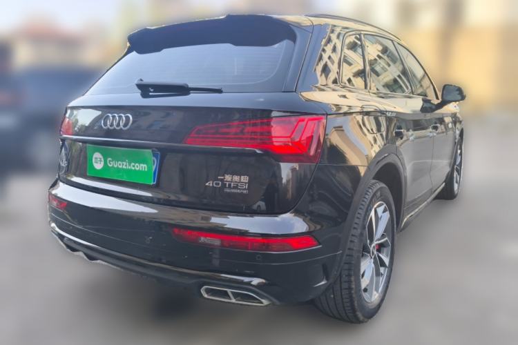 Used Audi Q5L 2023 40T Luxury Dynamic Model Rear Right 45 Deg