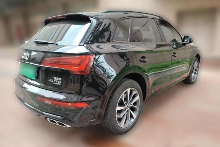 Used Audi Q5L 2023 40T Luxury Dynamic Model Rear Right 45 Deg