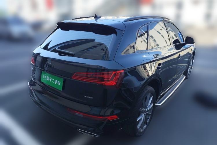 Used Audi Q5L 2023 45T Luxury Dynamic Model Rear Right 45 Deg