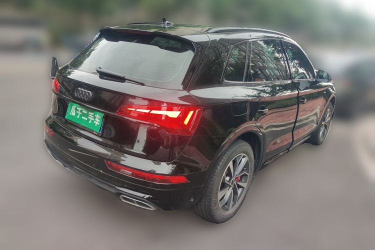 Used Audi Q5L 2023 40T Luxury Dynamic Model Rear Right 45 Deg