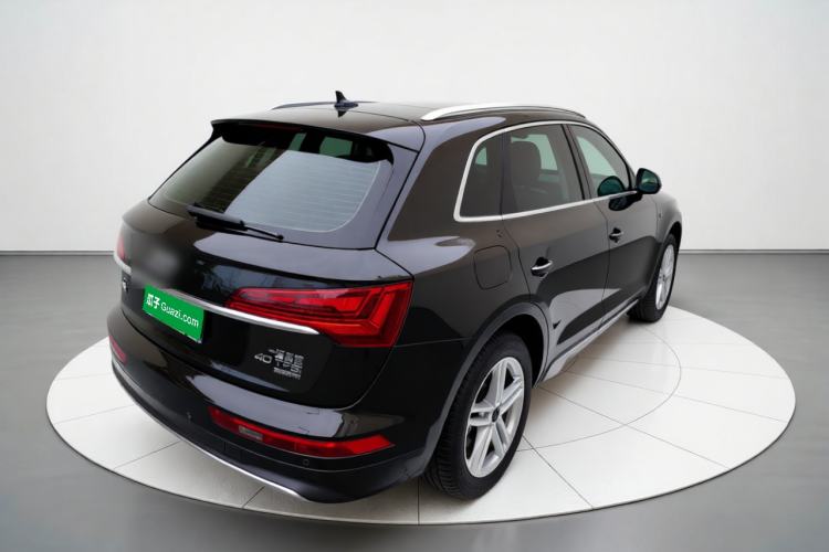 Used Audi Q5L 2023 40T Fashionable and Elegant Version Rear Right 45 Deg