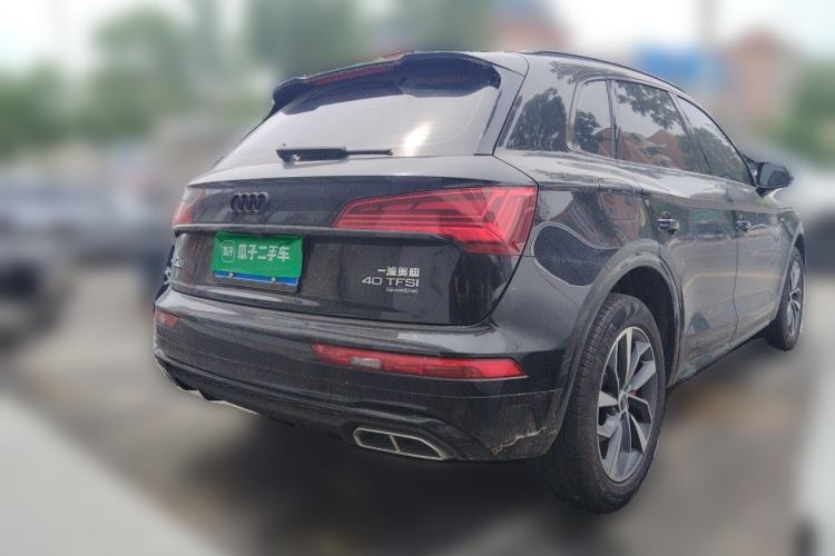 Used Audi Q5L 2023 40T Luxury Dynamic Model Rear Right 45 Deg
