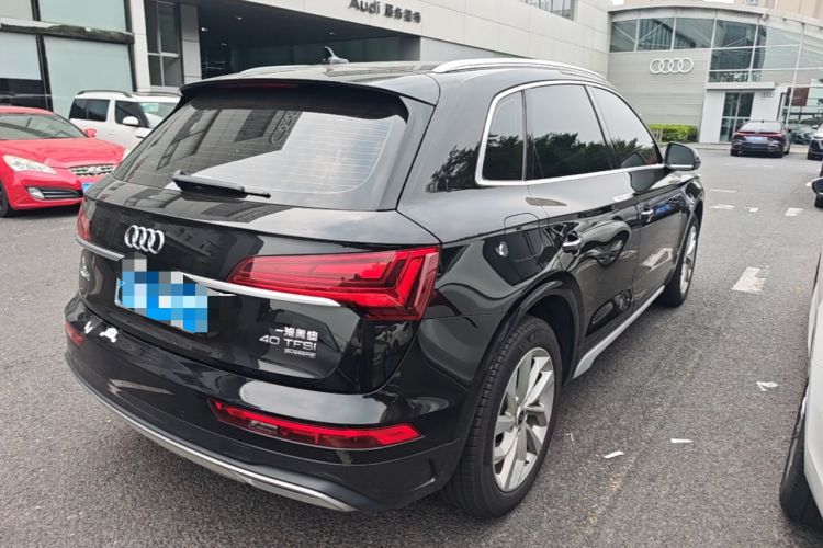 Used Audi Q5L 2023 40T Fashionable and Elegant Version Rear Right 45 Deg