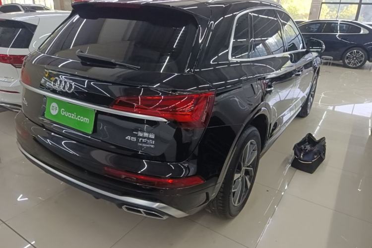 Used Audi Q5L 2023 40T Fashionable and Dynamic Edition Rear Right 45 Deg