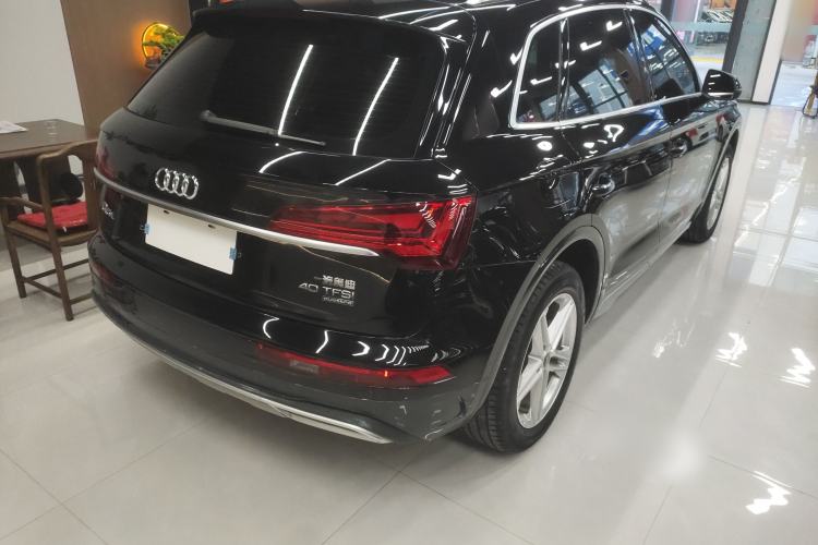 Used Audi Q5L 2023 40T Fashionable and Elegant Version Rear Right 45 Deg