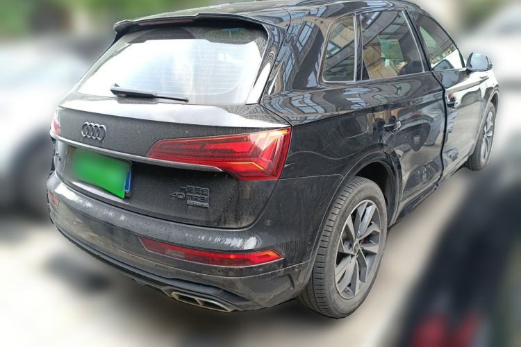 Used Audi Q5L 2023 40T Luxury Dynamic Model Rear Right 45 Deg