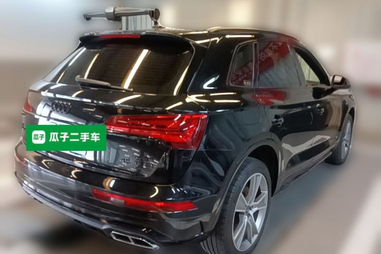 Used Audi Q5L 2023 40T Luxury Dynamic Model Rear Right 45 Deg