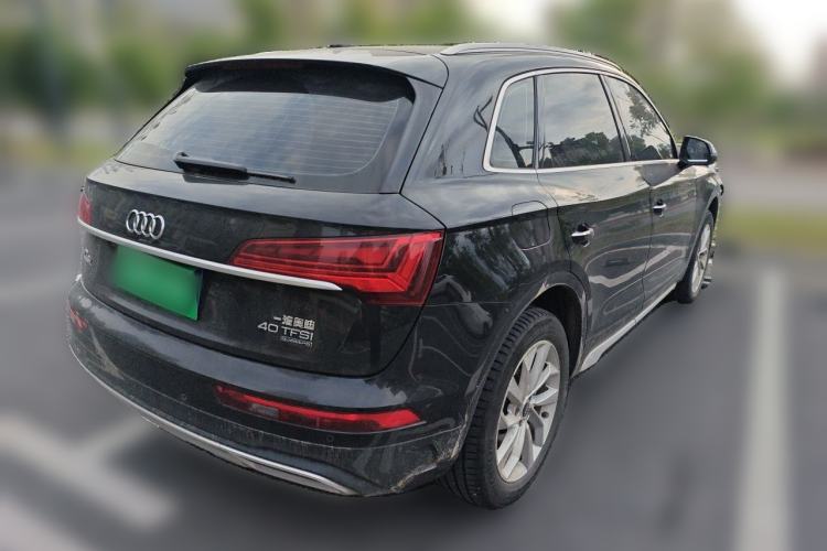 Used Audi Q5L 2023 40T Luxury Elegant Model Rear Right 45 Deg