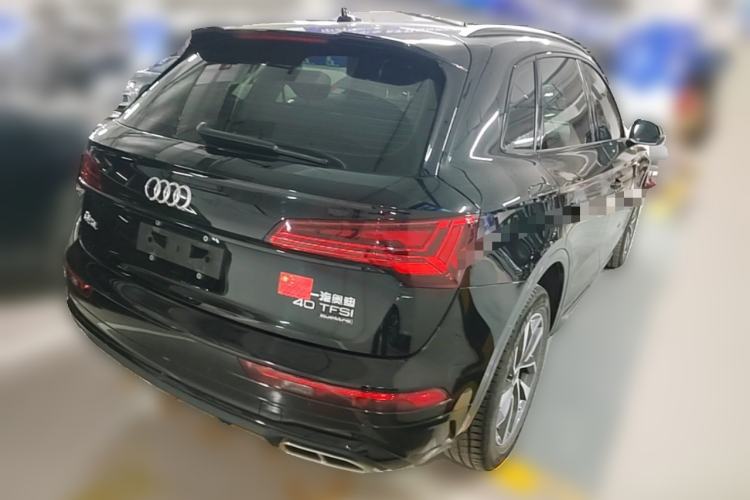 Used Audi Q5L 2023 40T Luxury Dynamic Model Rear Right 45 Deg