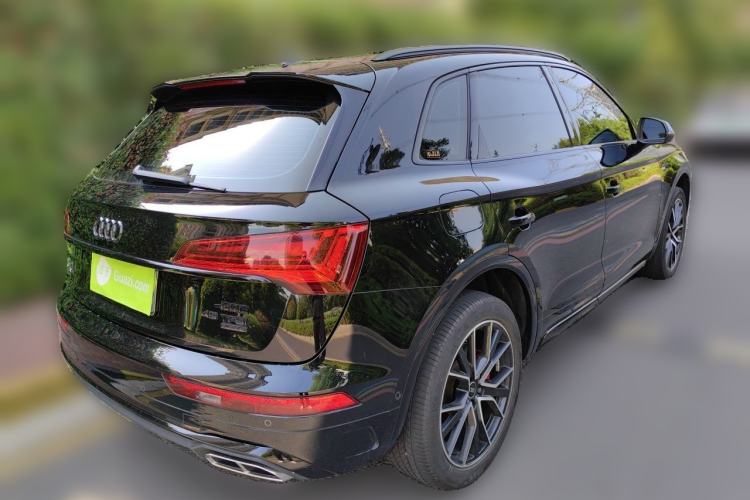 Used Audi Q5L 2023 45T Luxury Dynamic Model Rear Right 45 Deg