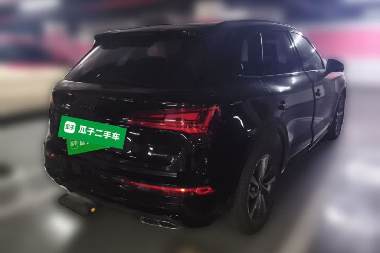 Used Audi Q5L 2023 40T Luxury Dynamic Model Rear Right 45 Deg