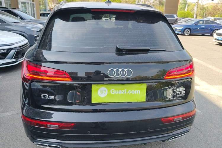 Used Audi Q5L 2023 40T Luxury Dynamic Model Rear