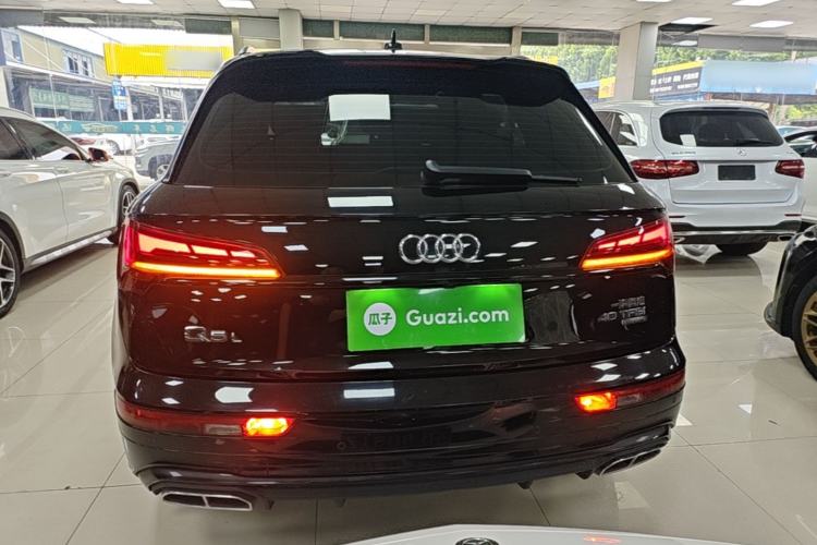 Used Audi Q5L 2023 40T Luxury Dynamic Model Rear