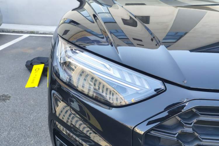 Used Audi Q5L 2023 45T Luxury Dynamic Model Right Front Headlight