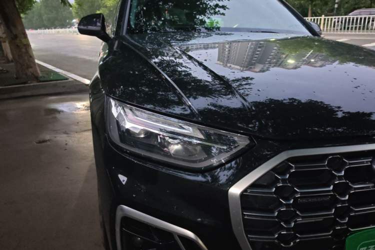 Used Audi Q5L 2023 40T Fashionable and Dynamic Edition Right Front Headlight