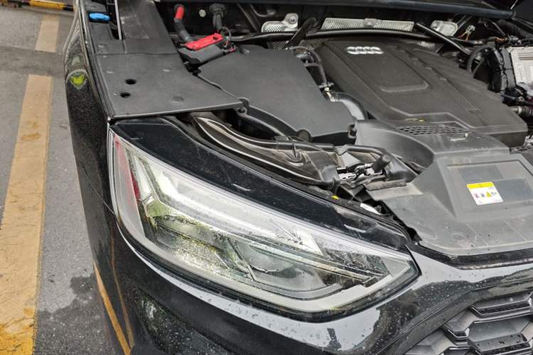 Used Audi Q5L 2023 40T Luxury Dynamic Model Right Front Headlight