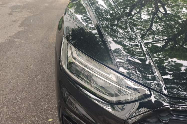 Used Audi Q5L 2023 40T Fashionable and Dynamic Edition Right Front Headlight