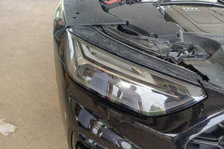 Used Audi Q5L 2023 45T Luxury Dynamic Model Right Front Headlight