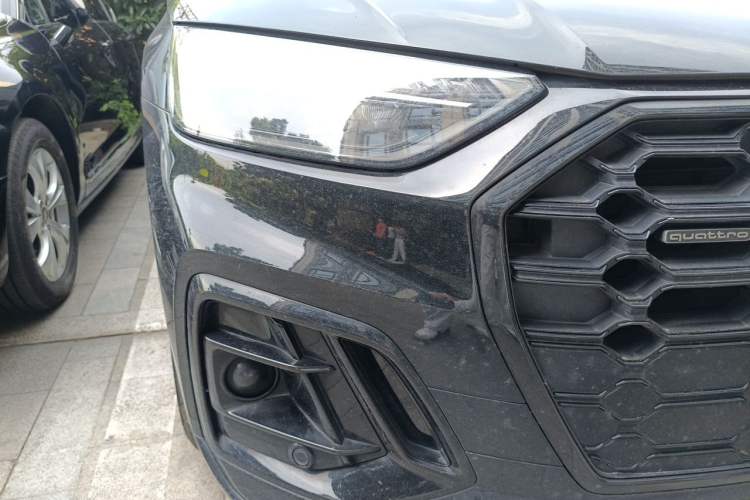 Used Audi Q5L 2023 40T Luxury Dynamic Model Right Front Headlight