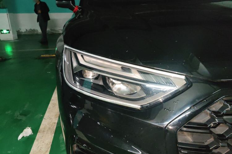 Used Audi Q5L 2023 40T Luxury Dynamic Model Right Front Headlight