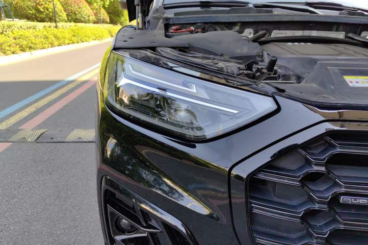 Used Audi Q5L 2023 45T Luxury Dynamic Model Right Front Headlight