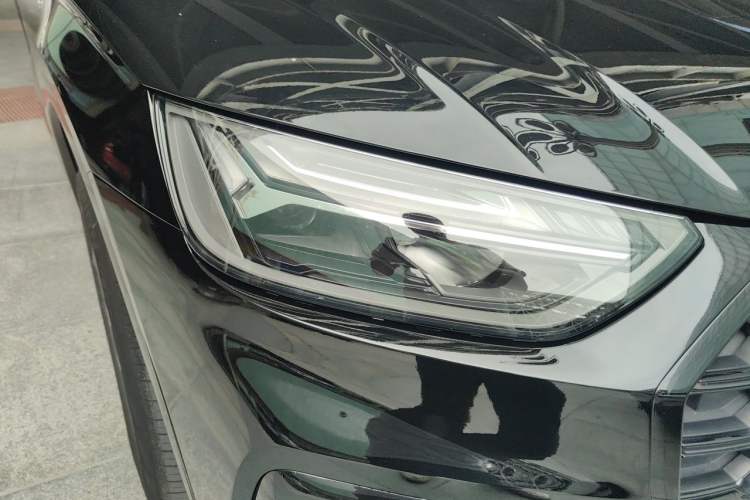 Used Audi Q5L 2023 40T Luxury Dynamic Model Right Front Headlight