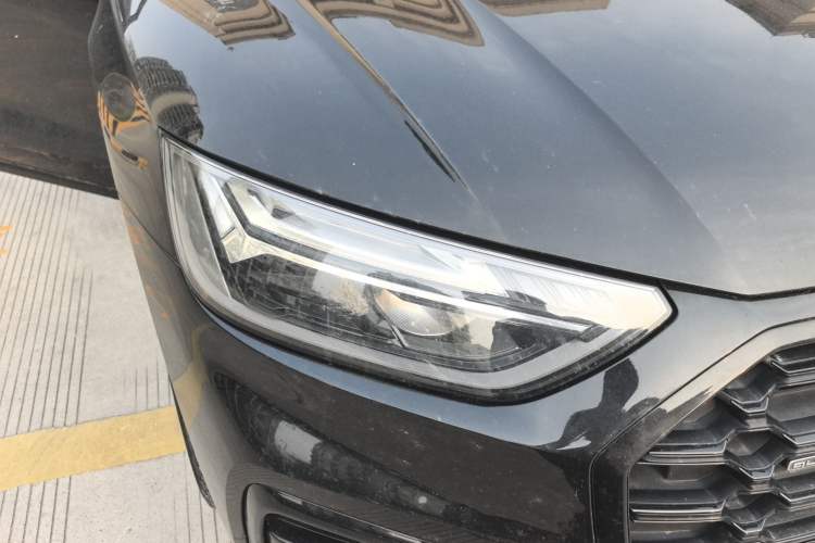 Used Audi Q5L 2023 40T Luxury Dynamic Model Right Front Headlight