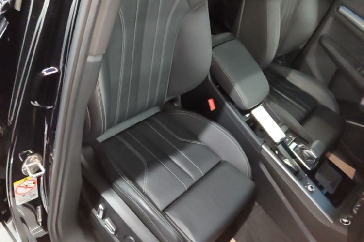 Used Audi Q5L 2023 40T Luxury Dynamic Model Right Front Seat