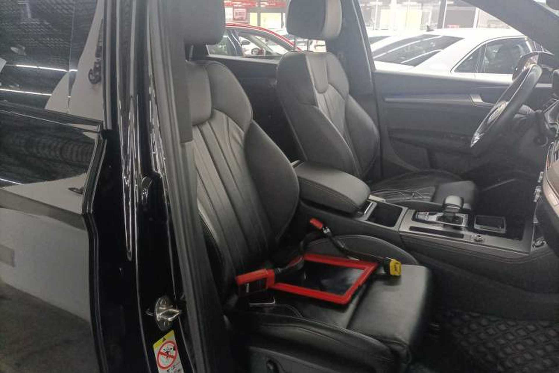 Used Audi Q5L 2023 40T Luxury Dynamic Model Right Front Seat