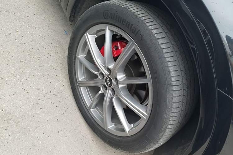 Used Audi Q5L 2023 45T Luxury Dynamic Model Right Front Wheel Hub