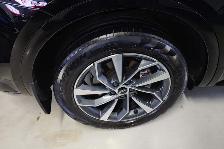 Used Audi Q5L 2023 40T Luxury Dynamic Model Right Rear Wheel Hub