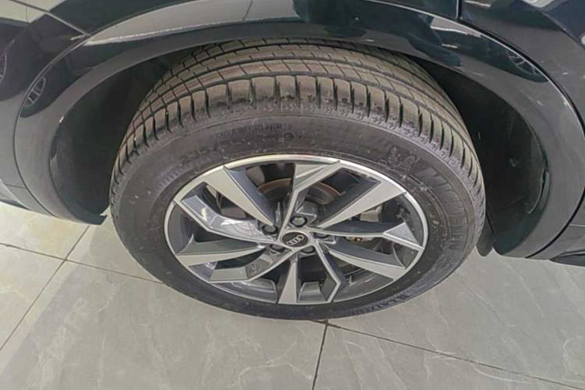 Used Audi Q5L 2023 40T Luxury Dynamic Model Right Rear Wheel Hub