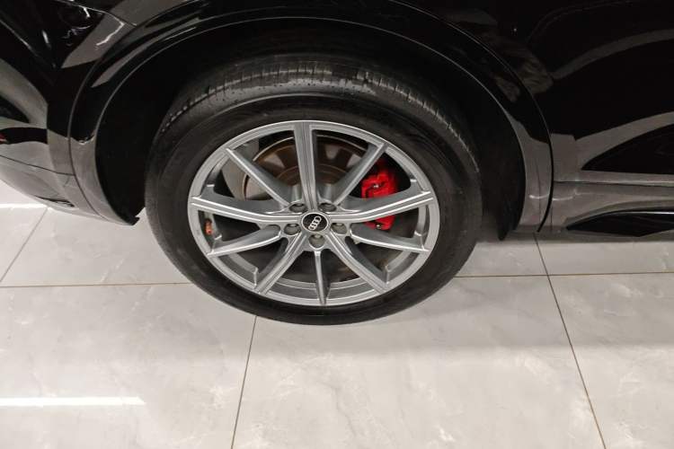 Used Audi Q5L 2023 40T Luxury Dynamic Model Right Rear Wheel Hub