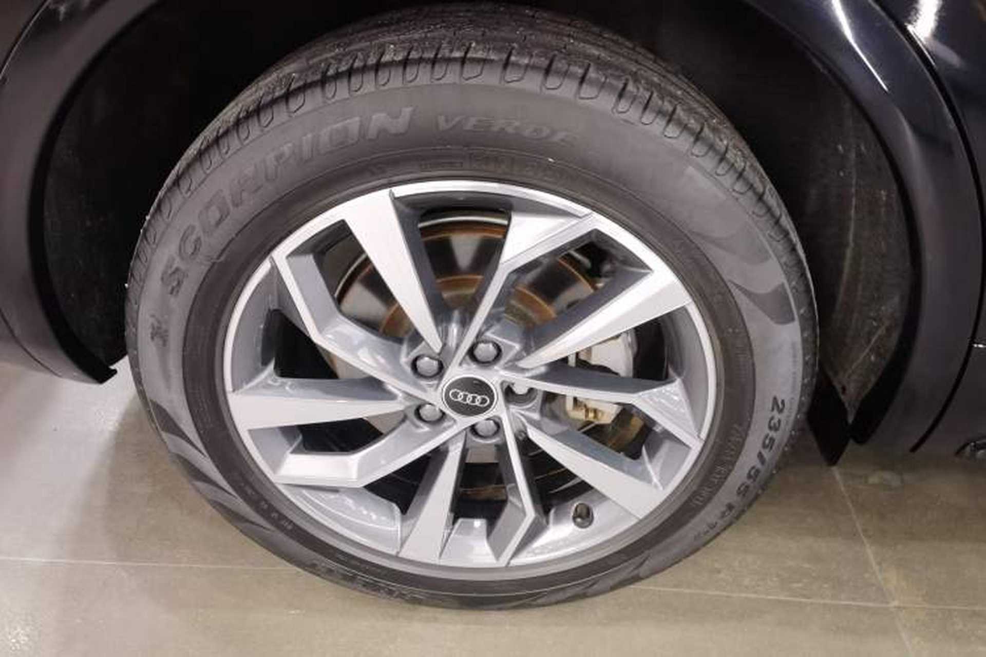 Used Audi Q5L 2023 40T Luxury Dynamic Model Right Rear Wheel Hub