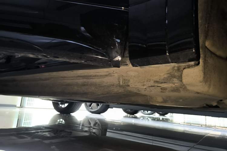Used Audi Q5L 2023 45T Luxury Dynamic Model Right Side Sill