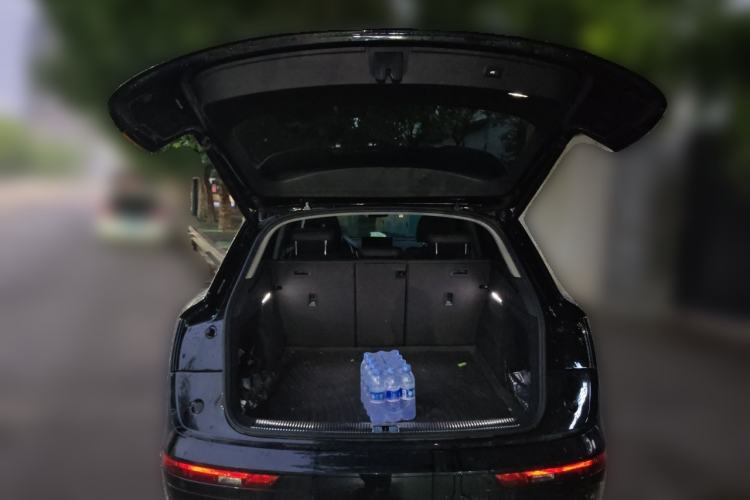 Used Audi Q5L 2023 40T Fashionable and Dynamic Edition Trunk