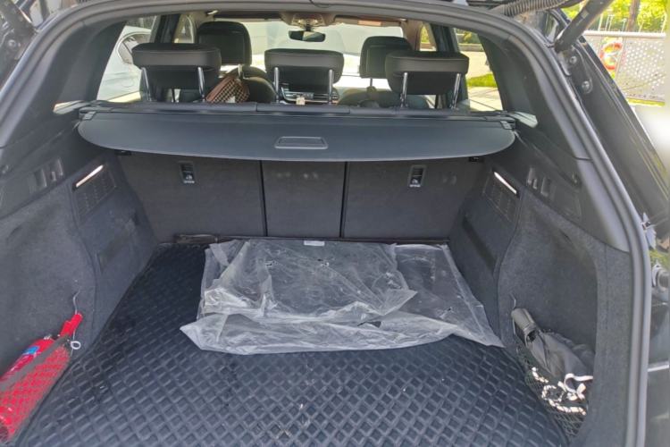 Used Audi Q5L 2023 40T Luxury Dynamic Model Trunk