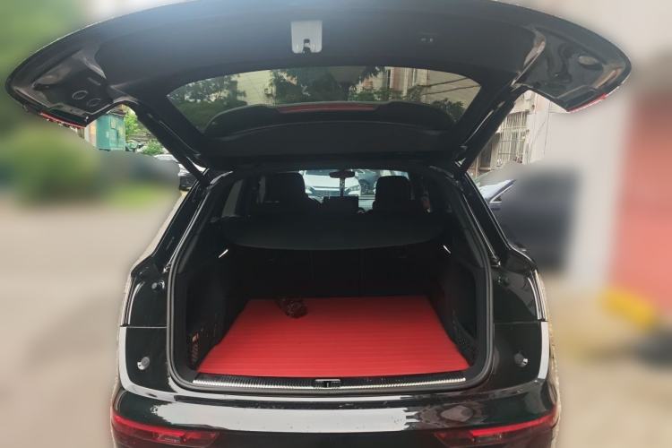 Used Audi Q5L 2023 40T Luxury Dynamic Model Trunk