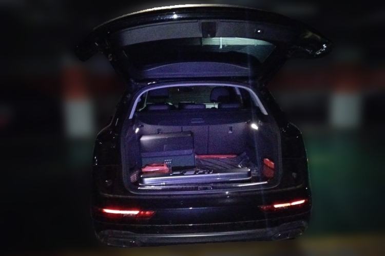 Used Audi Q5L 2023 40T Fashionable and Dynamic Edition Trunk