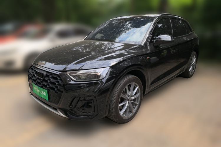 Used Audi Q5L 2023 40T Luxury Dynamic Model Guazi used car, China used car export, Used car for sale, Used Audi cars, Cheapest cars for sale