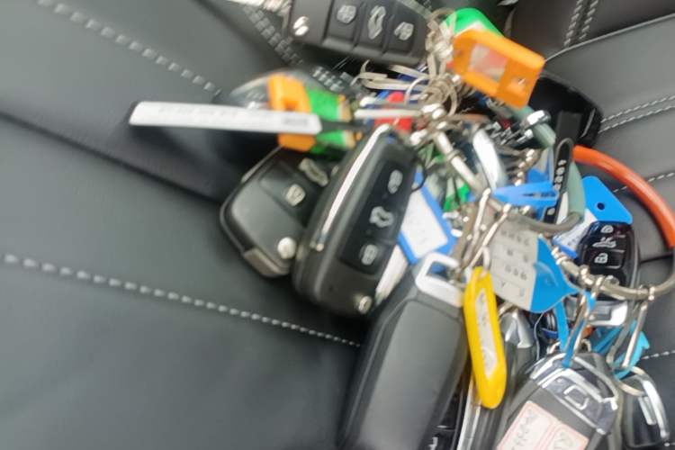Used Audi Q5L 2023 40T Fashionable and Elegant Version Vehicle Key