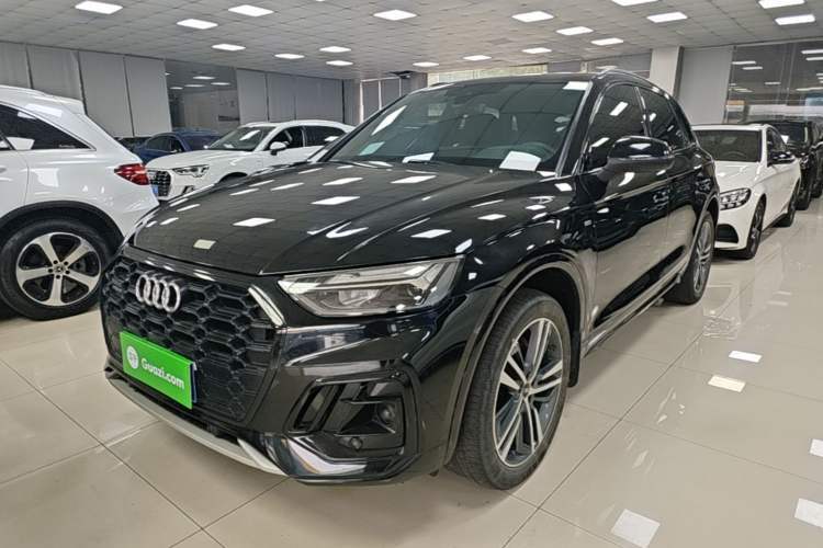 Used Audi Q5L 2023 40T Luxury Dynamic Model Guazi used car, China used car export, Used car for sale, Used  cars, Cheapest cars for sale