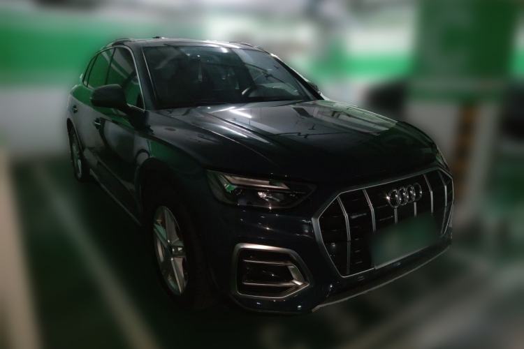 Used Audi Q5L 2023 40T Fashionable and Elegant Version Front Right 45 Deg