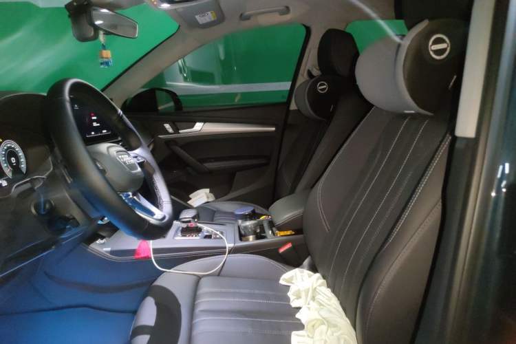 Used Audi Q5L 2023 40T Fashionable and Elegant Version Left Front Seat