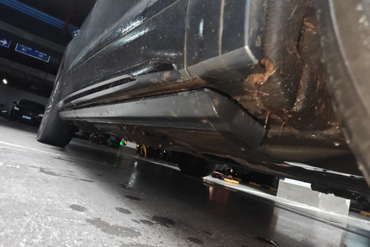 Used Audi Q5L 2023 45T Luxury Dynamic Model Chassis Front Right