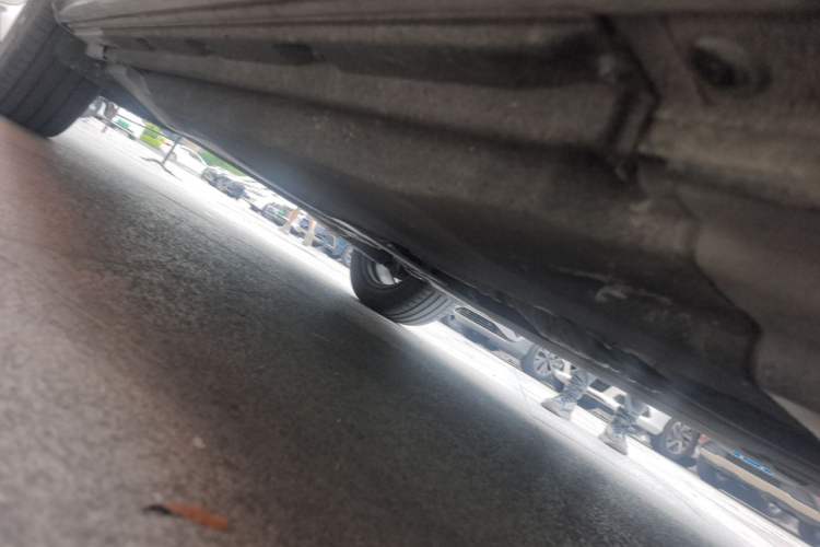 Used Audi Q5L 2023 40T Luxury Dynamic Model Chassis Front Right